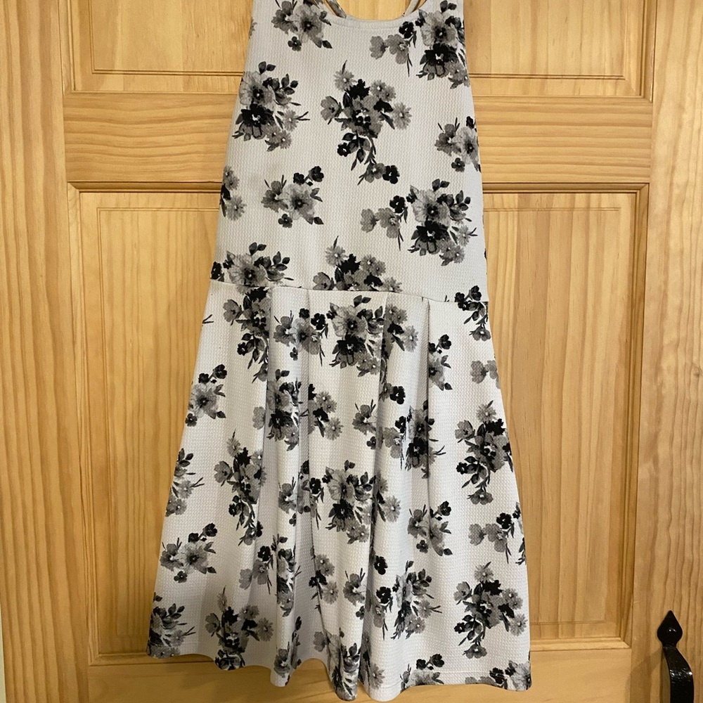 SO Black and White Midi A-line Dress